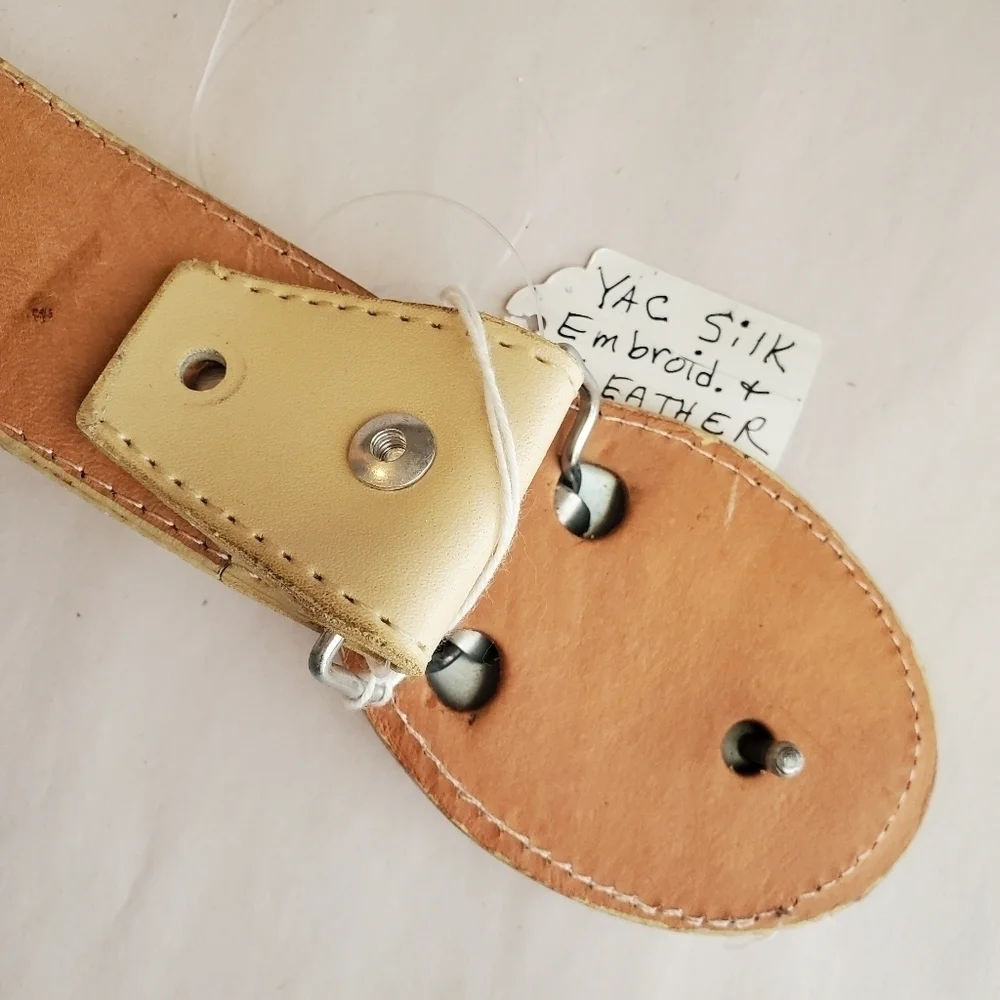 YAC SILK EMBROIDERY LEATHER NWT. Belt and buckle.  Beige  sz 38 unisex